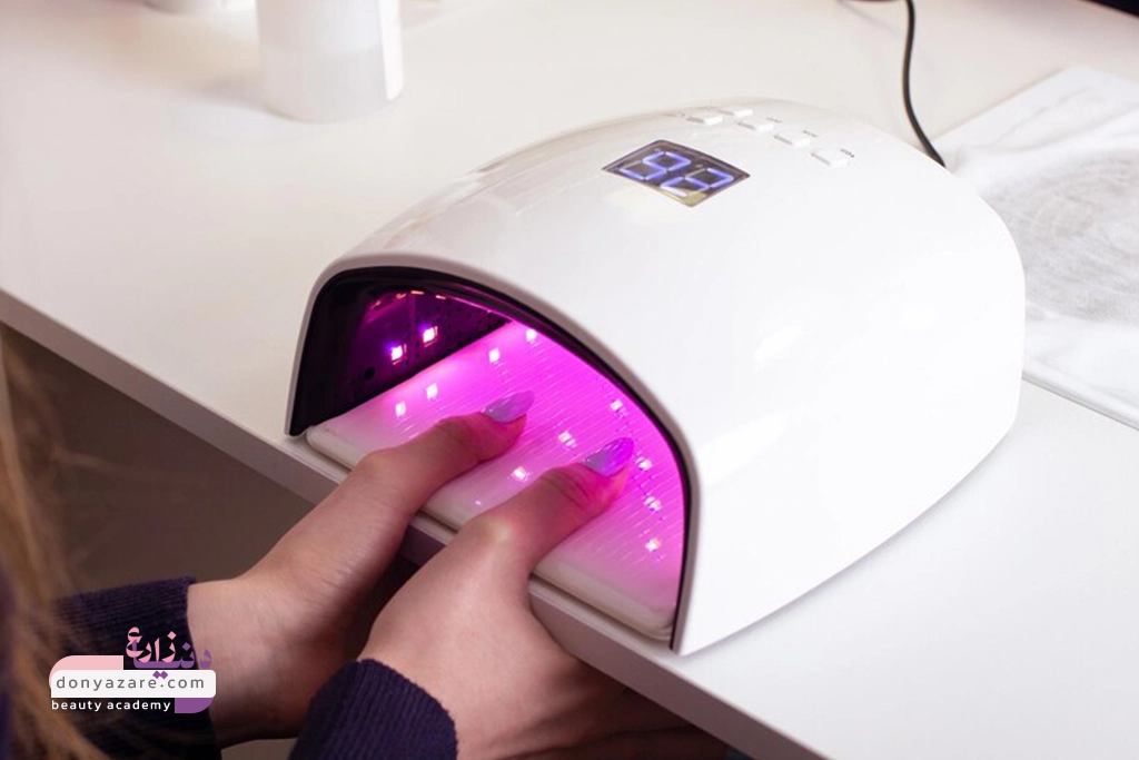 کاشت ناخن پودری در اصفهان